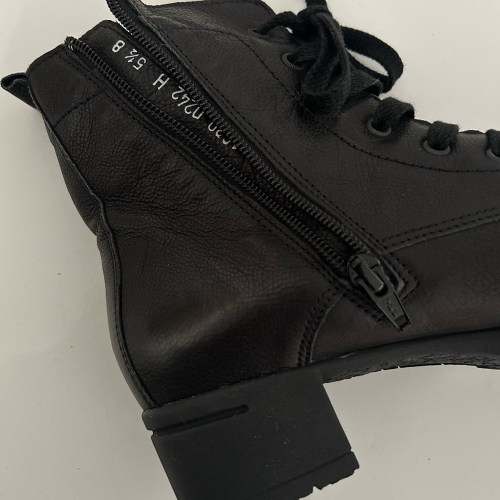 Black Hartjes XS Leather Ankle Boots - Picture 5 of 7